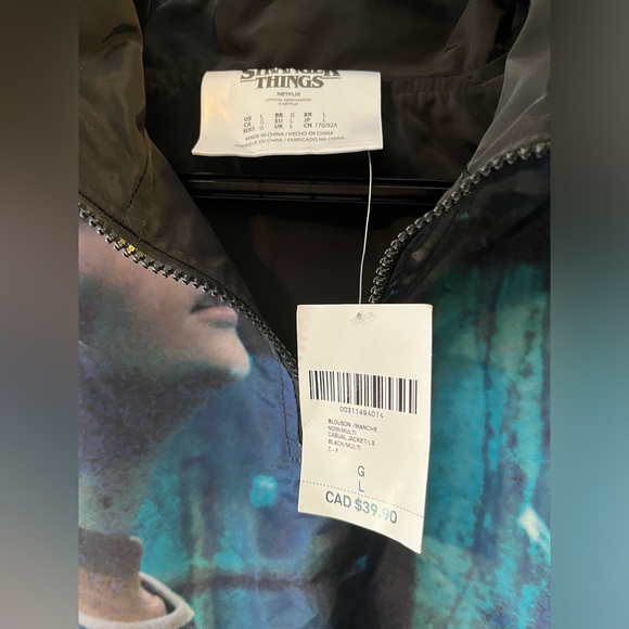 Forever 21 Stranger Things Quarter Zip Windbreaker Jacket - Size Large - Picture 4 of 6